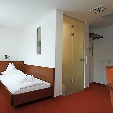 Hotel Klughardt 3*